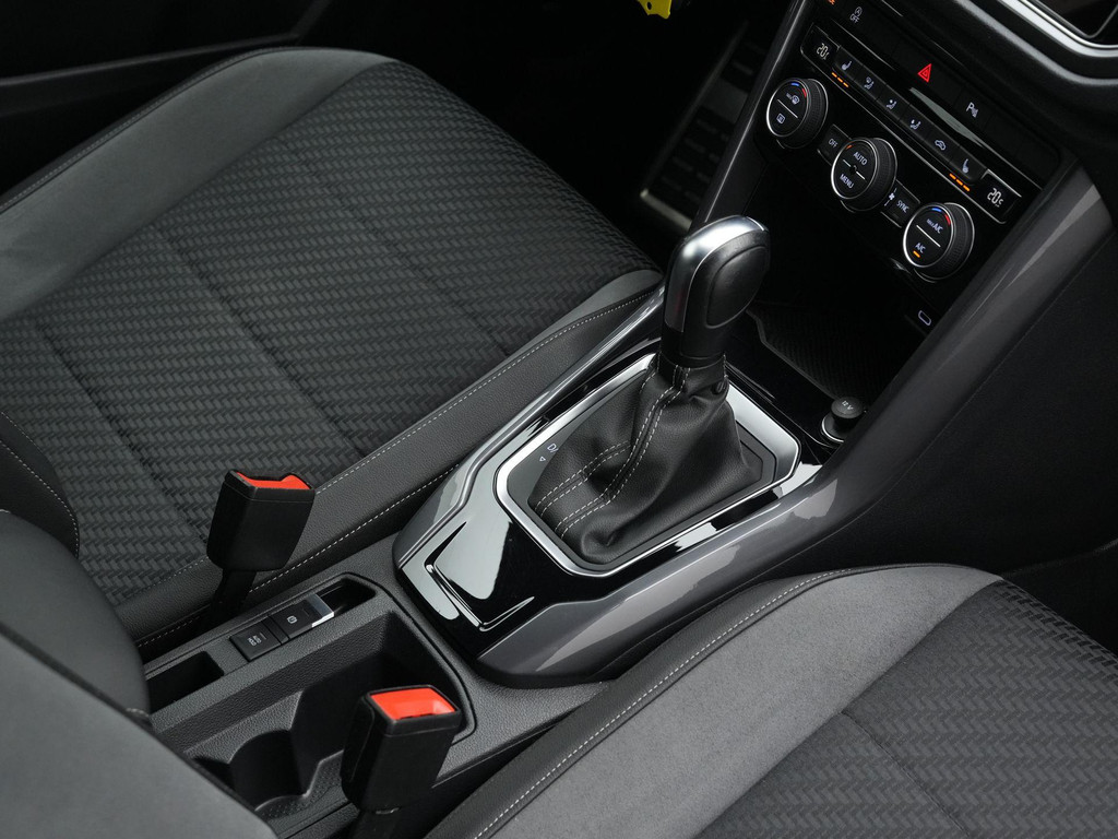 Volkswagen T-Roc (KGP96N) met abonnement