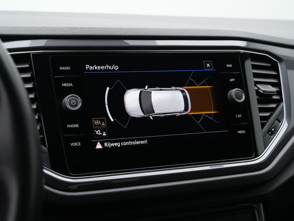 Volkswagen T-Roc (KGP96N) met abonnement