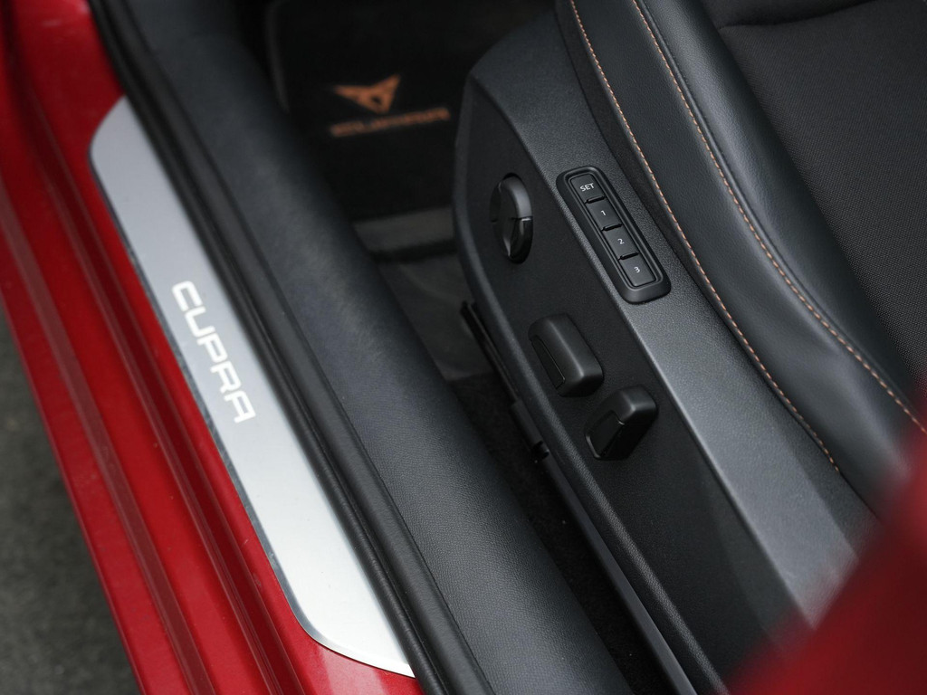 CUPRA Leon (KJS56J) met abonnement