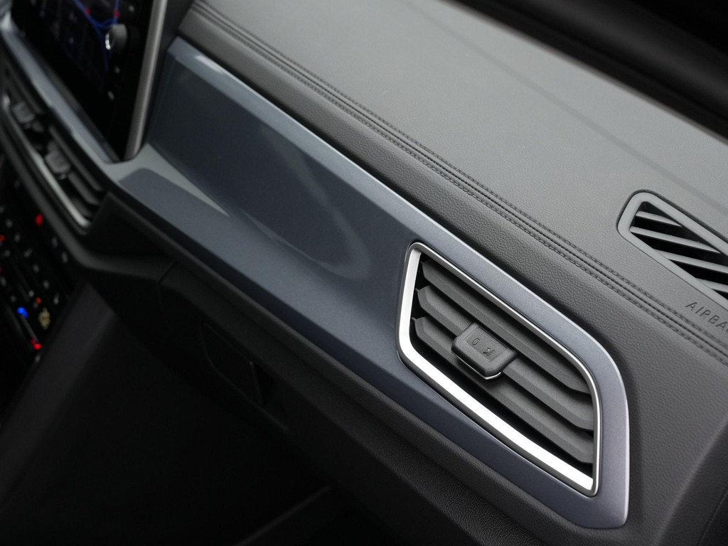 Volkswagen T-Roc (KJP92K) met abonnement