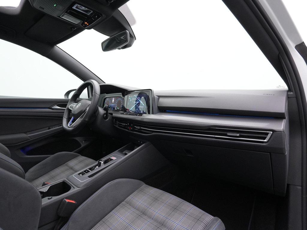 Volkswagen Golf GTE (KJJ69J) met abonnement