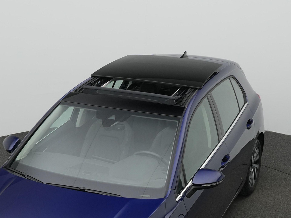 Volkswagen Golf (KGD77V) met abonnement
