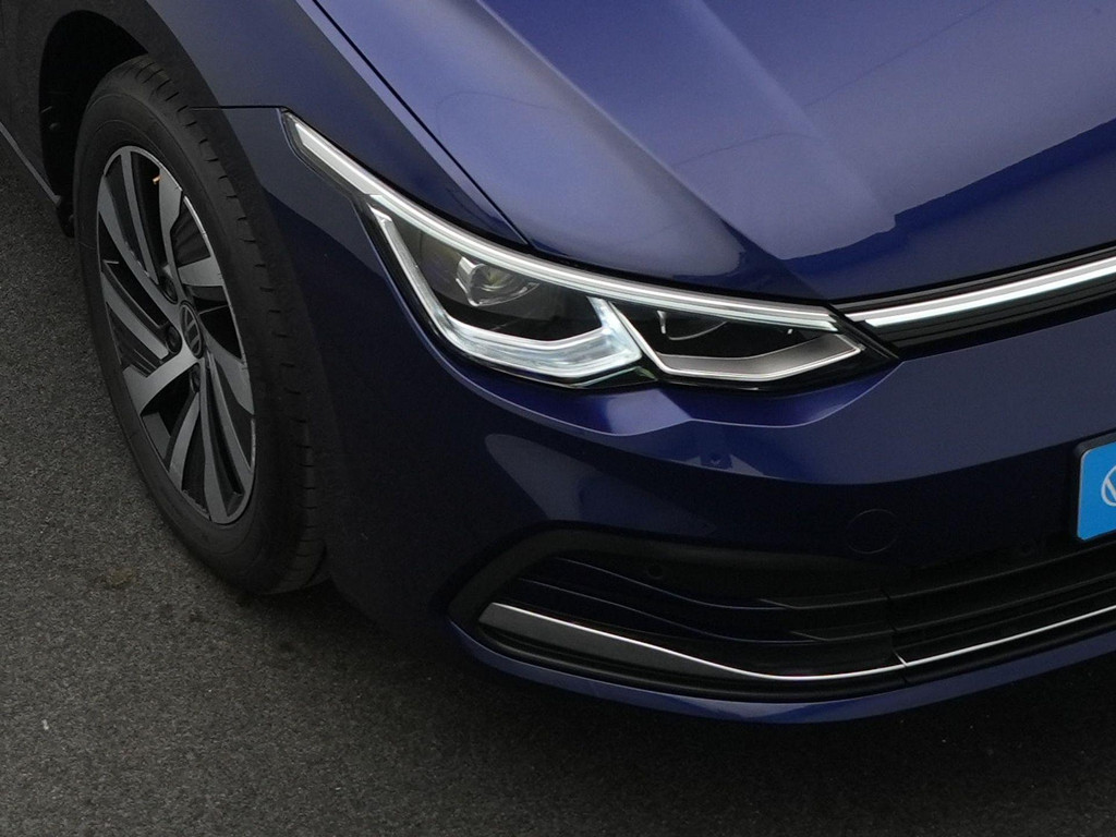 Volkswagen Golf (KGD77V) met abonnement