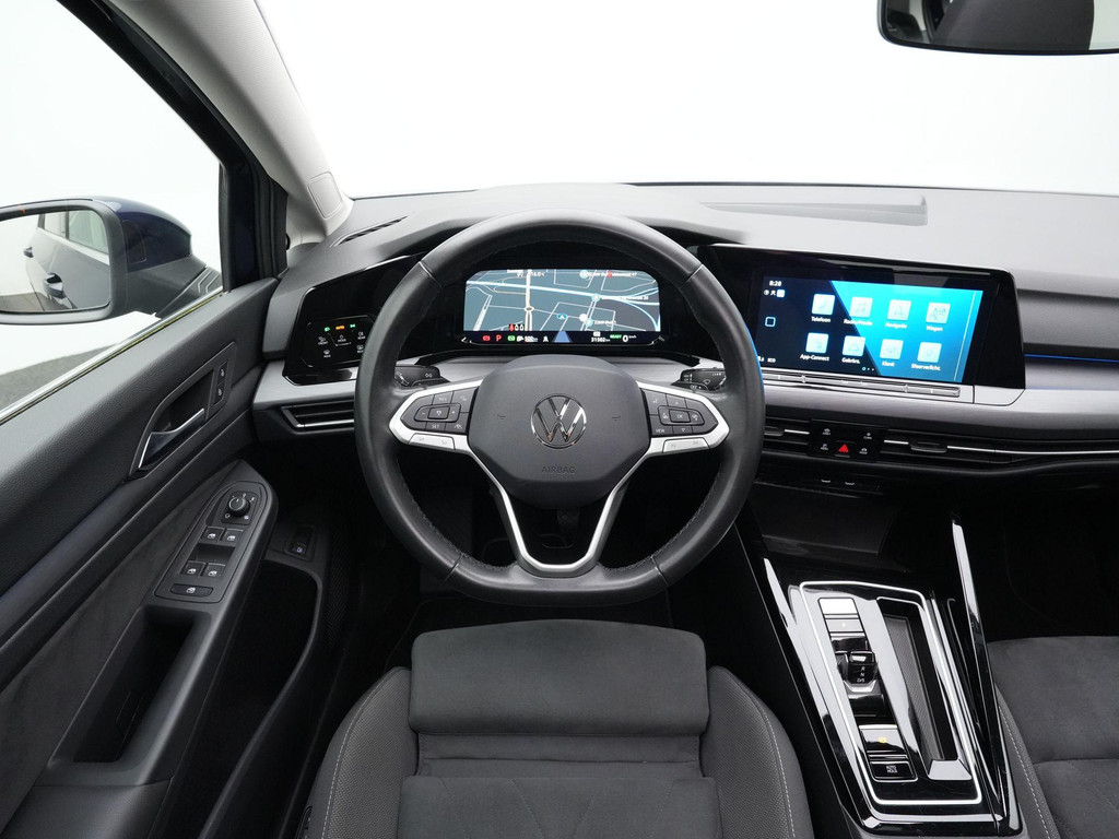 Volkswagen Golf (KGD77V) met abonnement