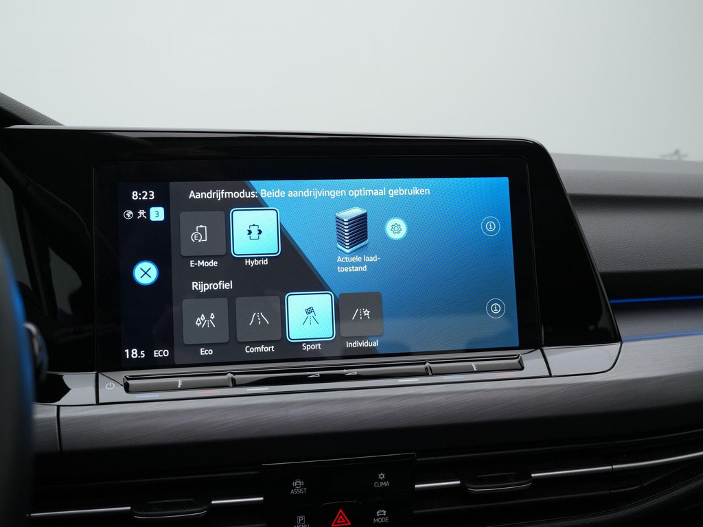Volkswagen Golf (KGD77V) met abonnement