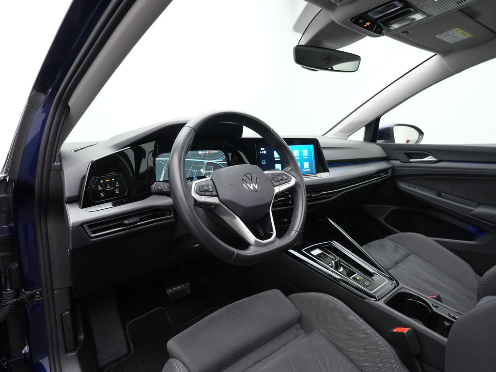 Volkswagen Golf (KGD77V) met abonnement