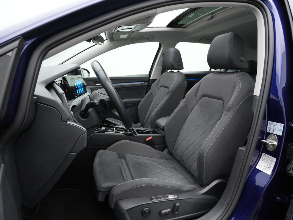 Volkswagen Golf (KGD77V) met abonnement