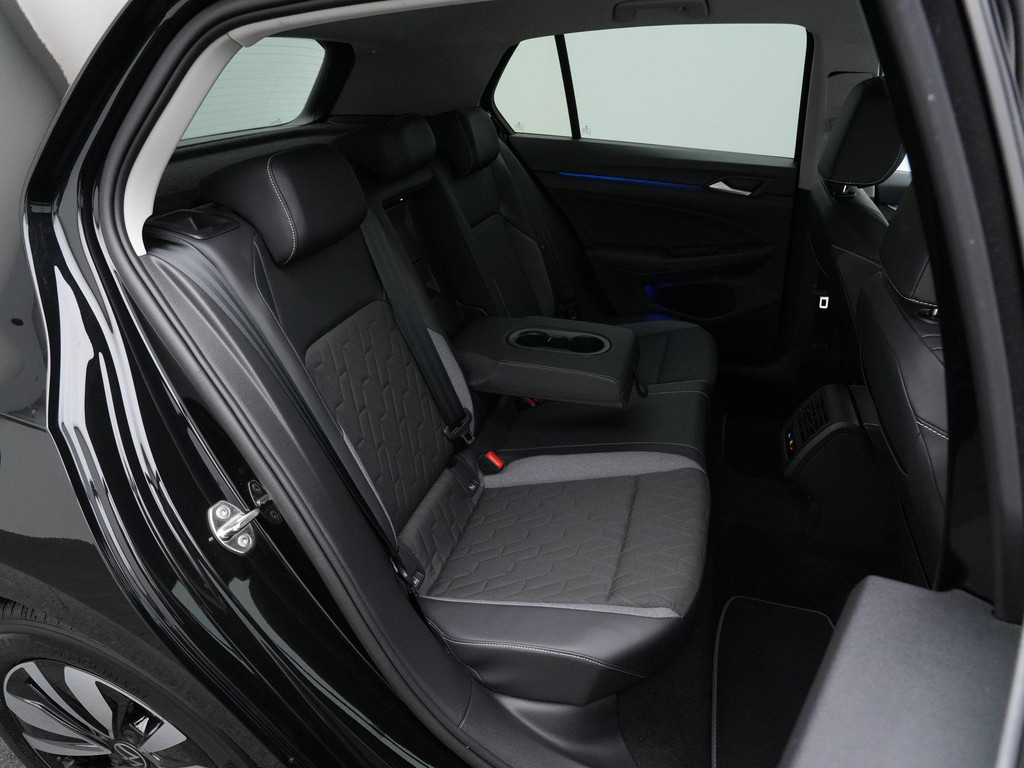 Volkswagen Golf (KGL28Z) met abonnement