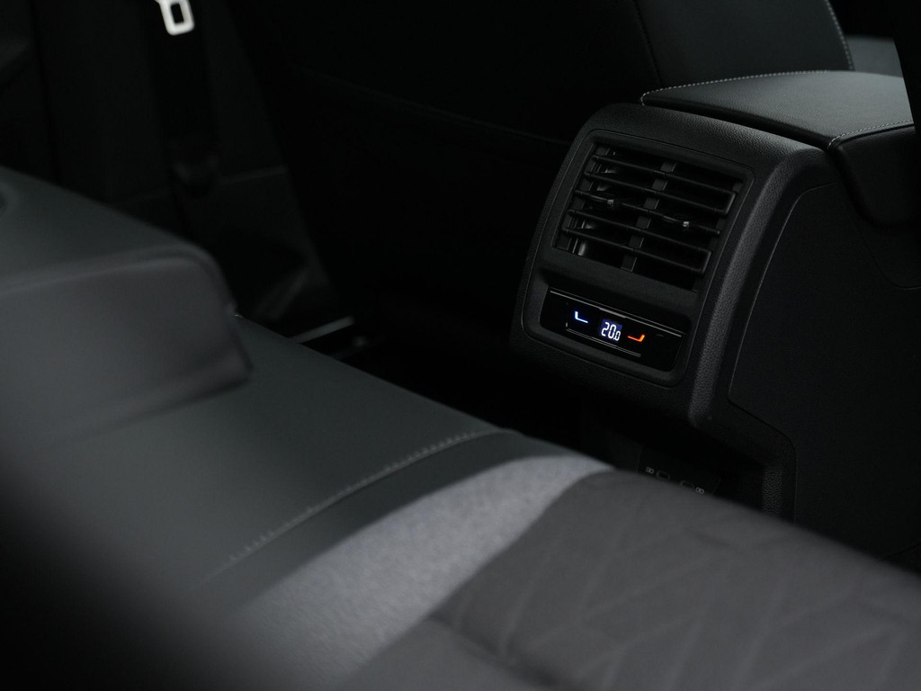 Volkswagen Golf (KGL28Z) met abonnement