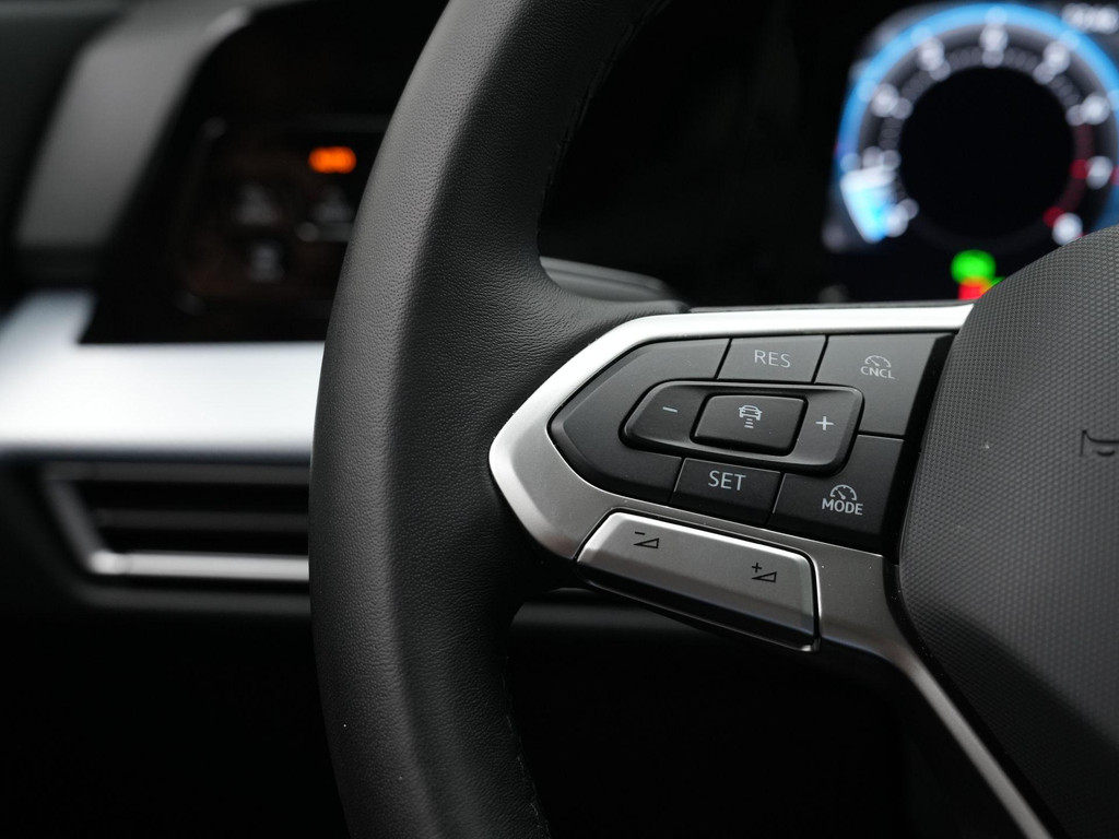Volkswagen Golf (KGL28Z) met abonnement