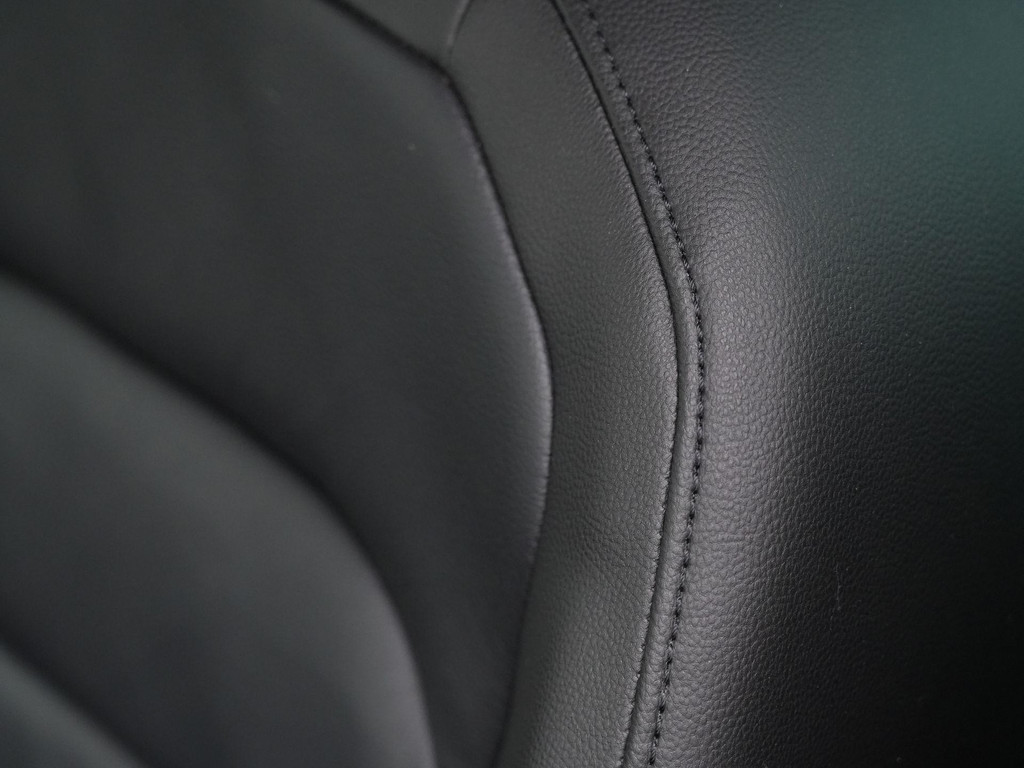 Volkswagen Tiguan (KJX98D) met abonnement