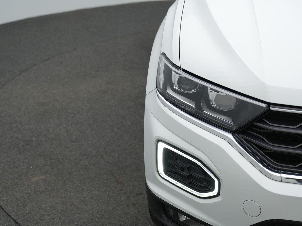 Volkswagen T-Roc (P028JP) met abonnement