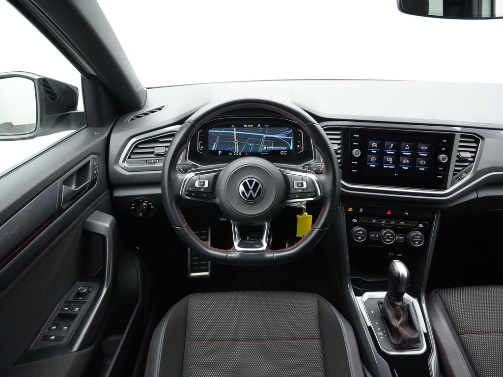 Volkswagen T-Roc (P028JP) met abonnement