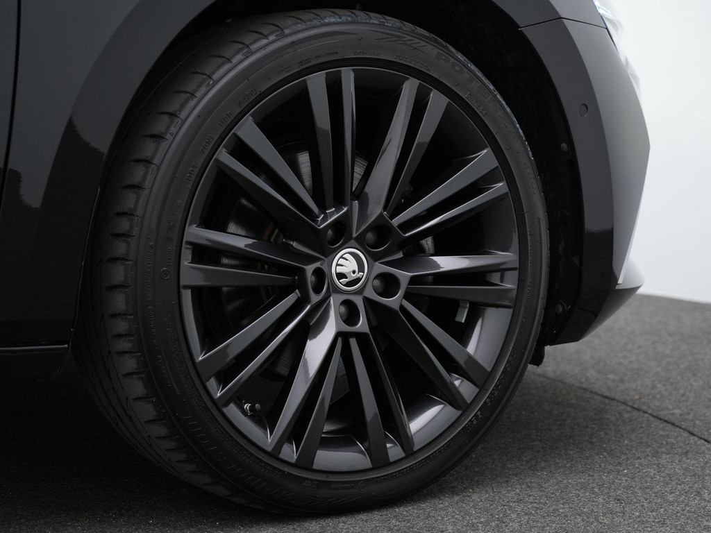 ŠKODA Superb (KFV55Z) met abonnement