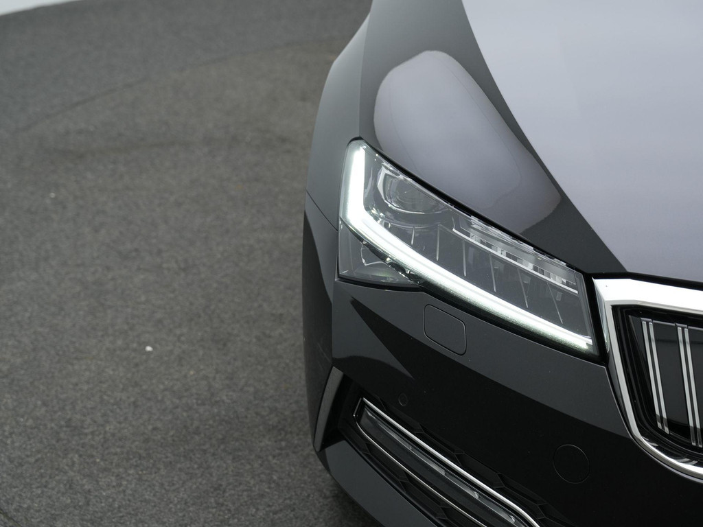 ŠKODA Superb (KFV55Z) met abonnement