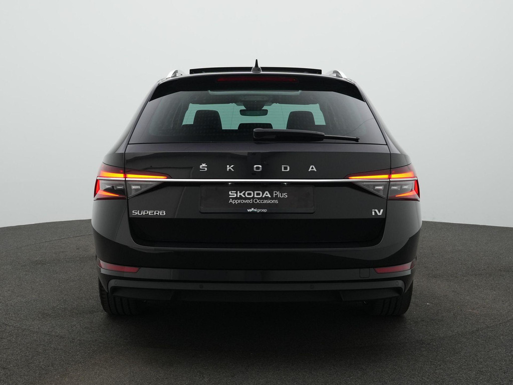 ŠKODA Superb (KFV55Z) met abonnement