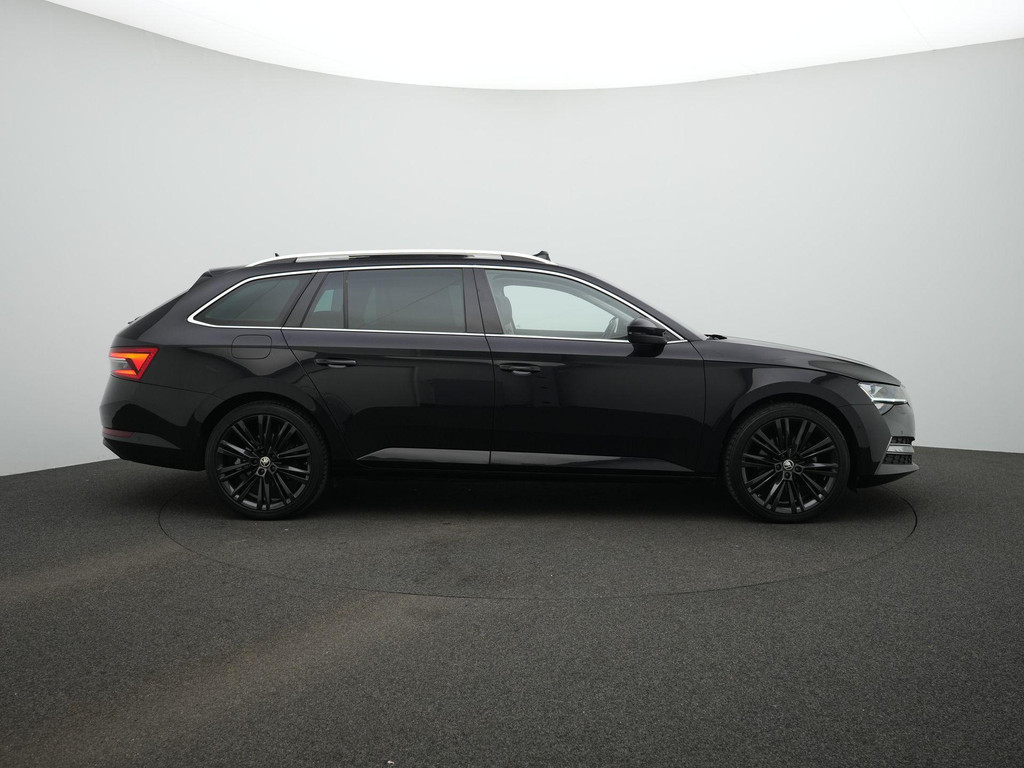 ŠKODA Superb (KFV55Z) met abonnement