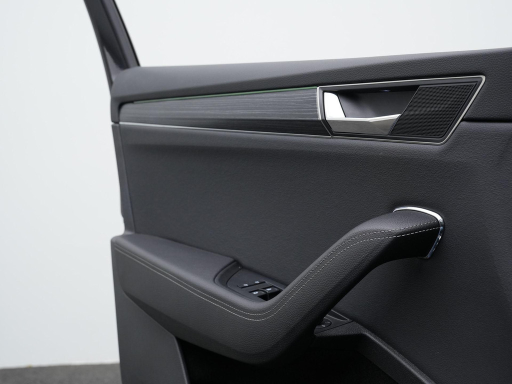 ŠKODA Superb (KFV55Z) met abonnement