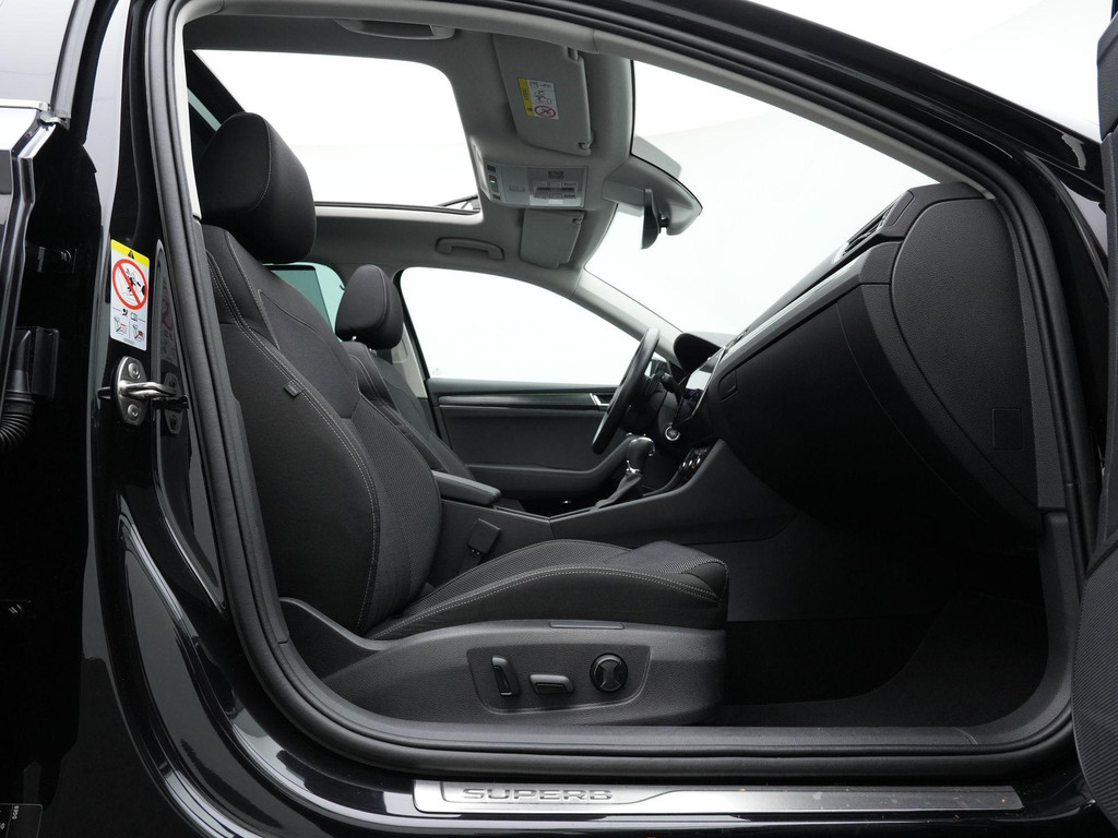 ŠKODA Superb (KFV55Z) met abonnement