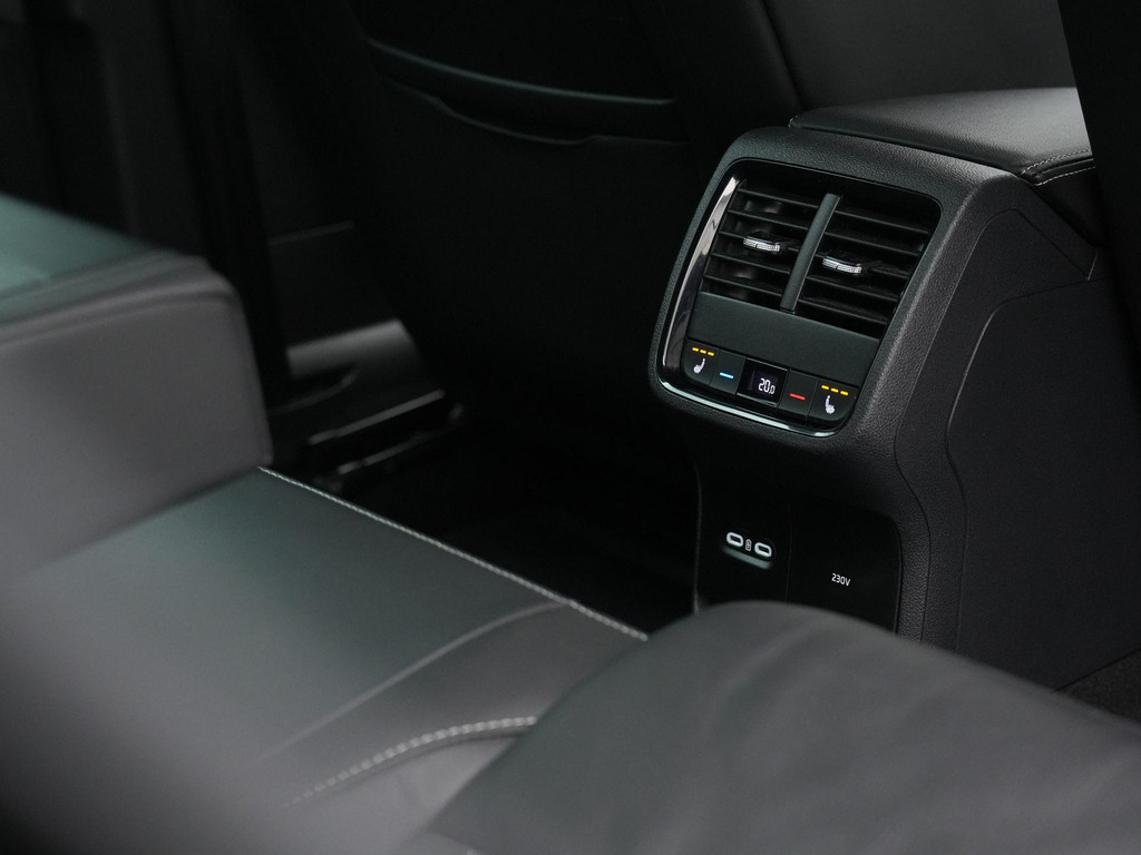 ŠKODA Octavia (KJK02L) met abonnement