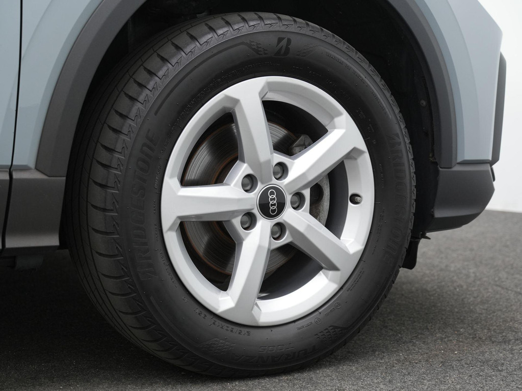 Audi Q2 (N772ST) met abonnement