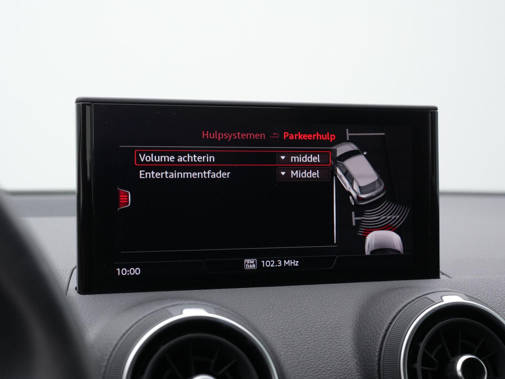 Audi Q2 (N772ST) met abonnement