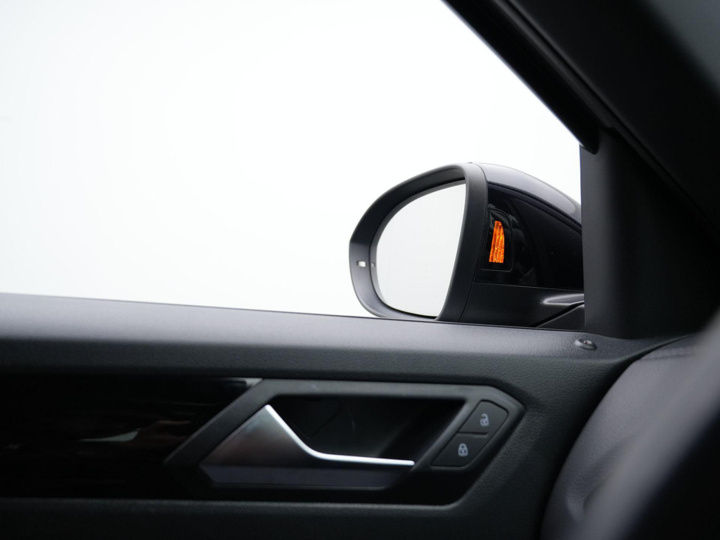 Volkswagen T-Roc (JTH36B) met abonnement