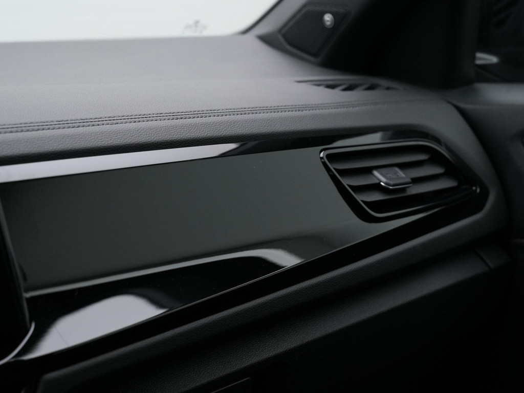 Volkswagen T-Roc (JTH36B) met abonnement