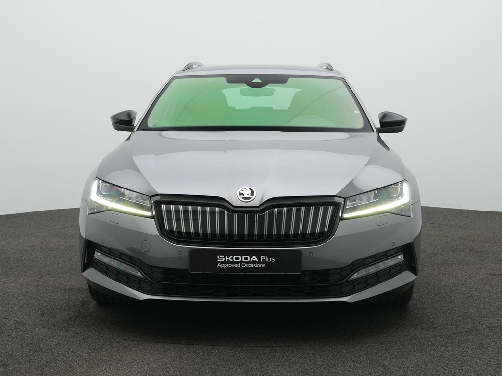 ŠKODA Superb (KBT99F) met abonnement