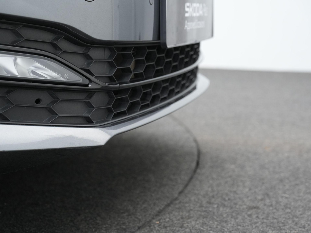 ŠKODA Superb (KBT99F) met abonnement