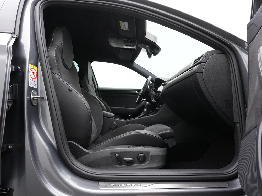 ŠKODA Superb (KBT99F) met abonnement