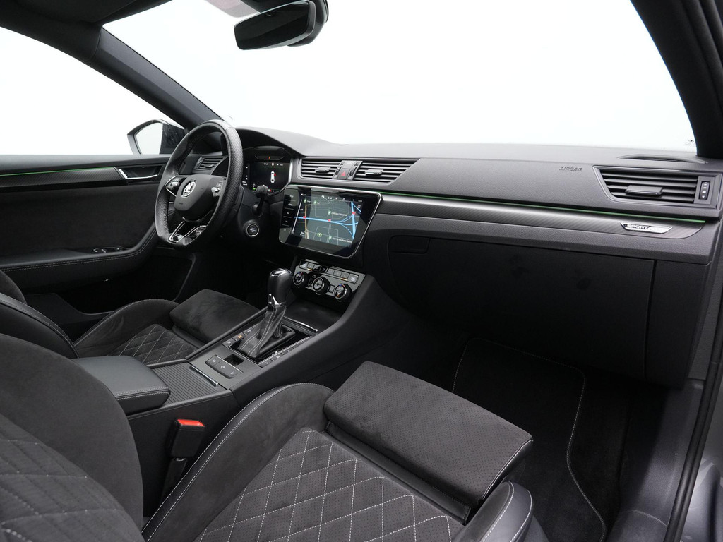 ŠKODA Superb (KBT99F) met abonnement