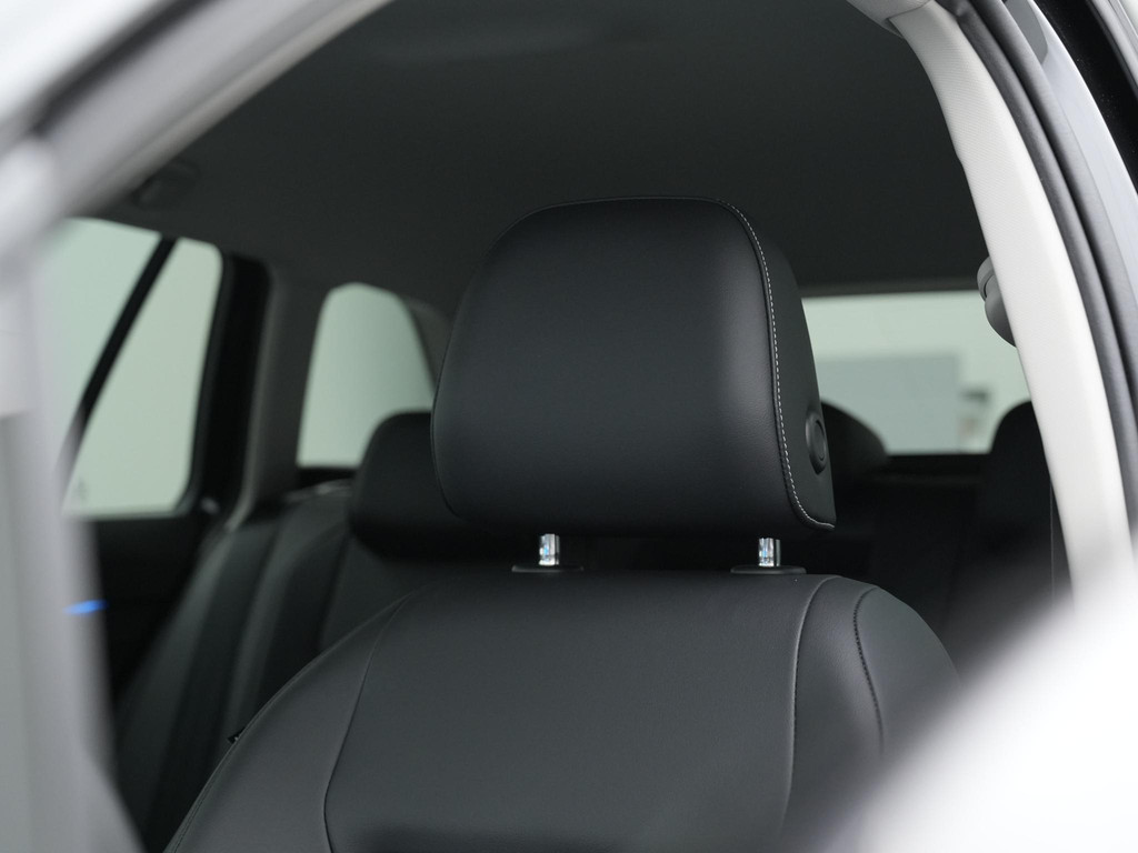 Volkswagen GOLF Variant (KHS75B) met abonnement