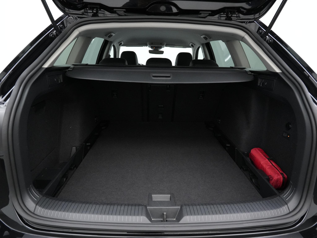 Volkswagen GOLF Variant (KHS75B) met abonnement