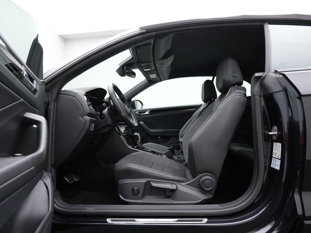 Volkswagen T-Roc Cabrio (JXG41K) met abonnement