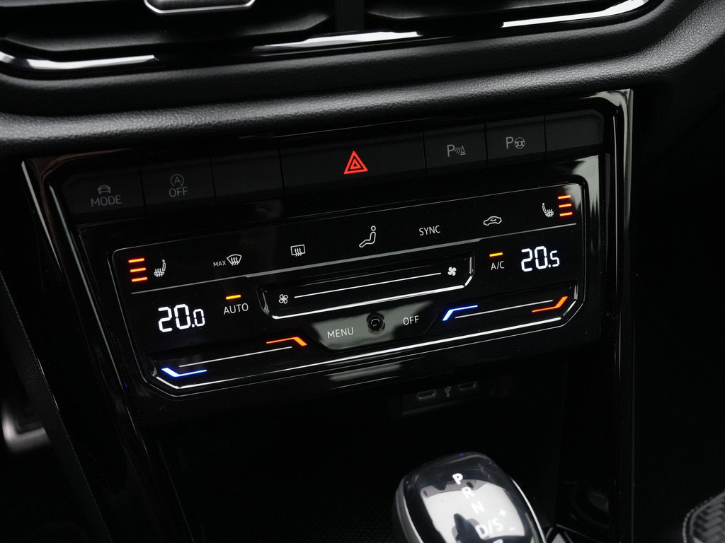 Volkswagen T-Roc Cabrio (JXG41K) met abonnement