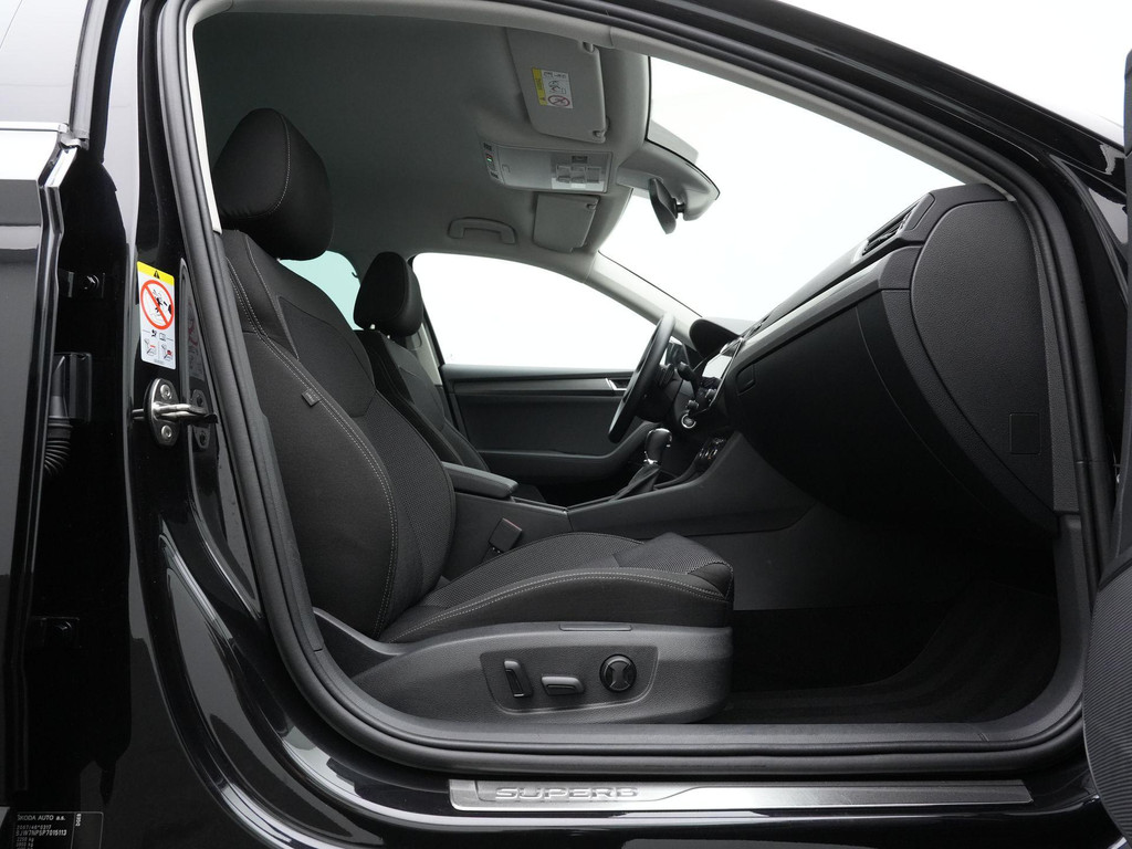 ŠKODA Superb (KBT39G) met abonnement