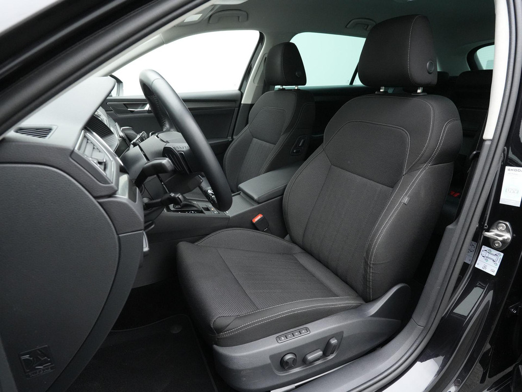 ŠKODA Superb (KBT39G) met abonnement