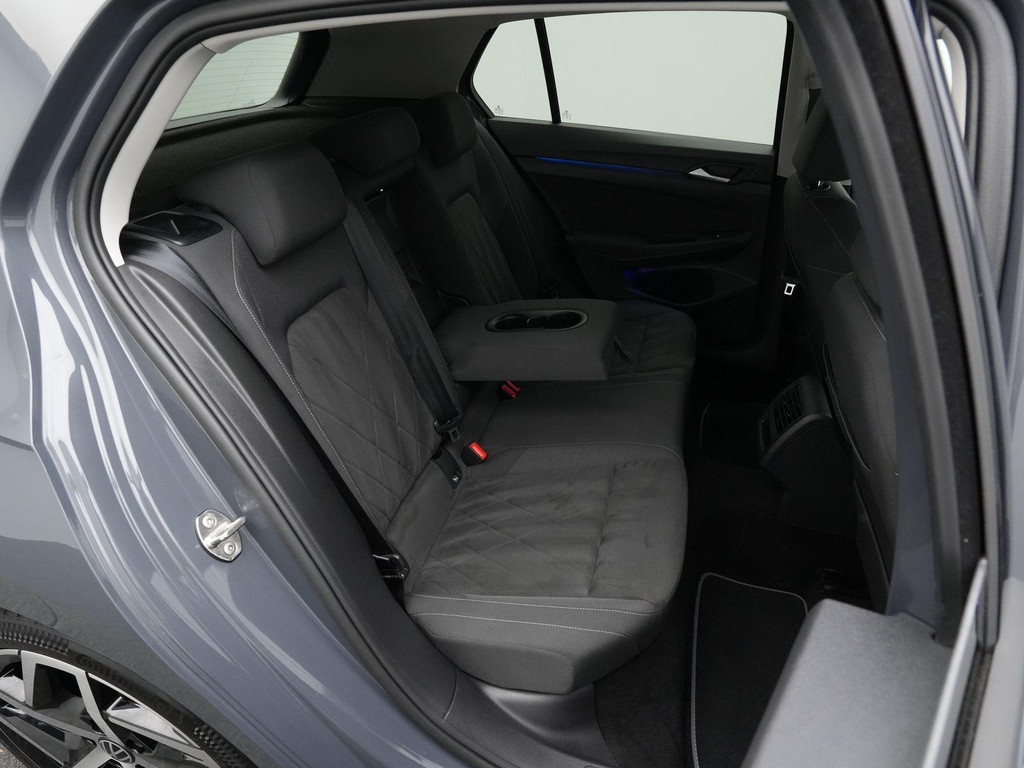Volkswagen Golf (J250XG) met abonnement