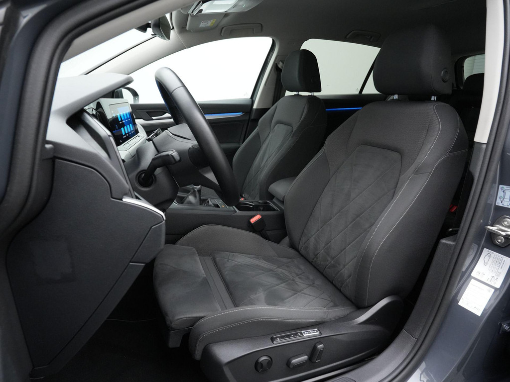 Volkswagen Golf (J250XG) met abonnement