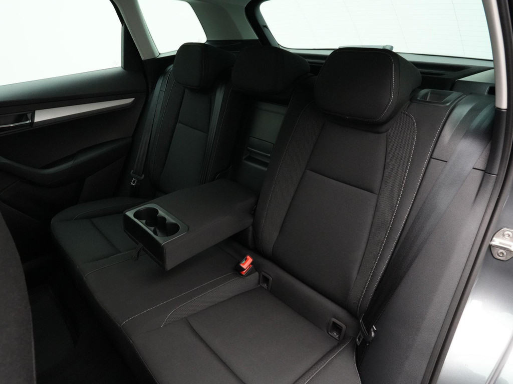 ŠKODA Karoq (JNF68D) met abonnement