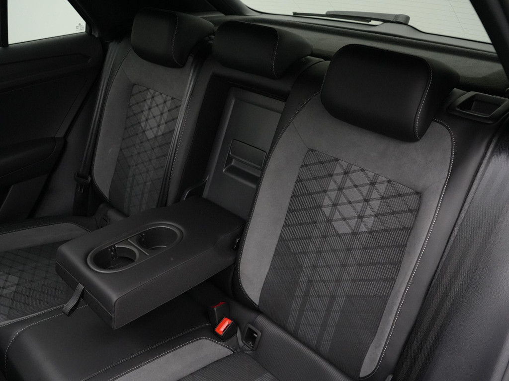 Volkswagen T-Roc (HVR17S) met abonnement
