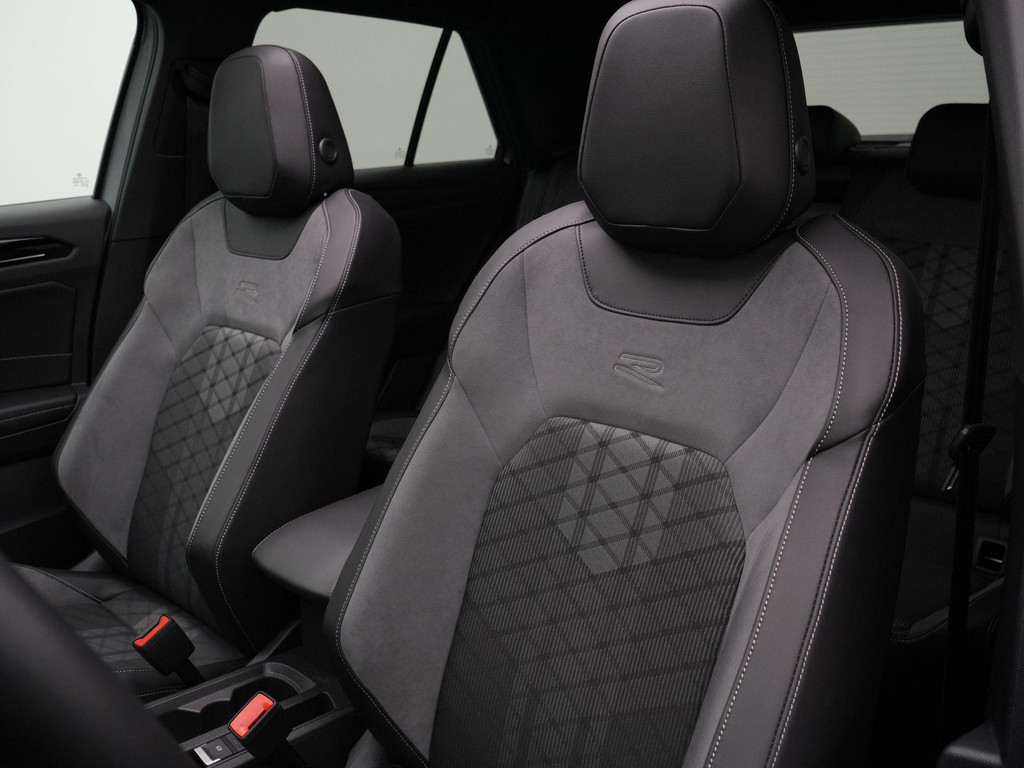 Volkswagen T-Roc (HVR17S) met abonnement