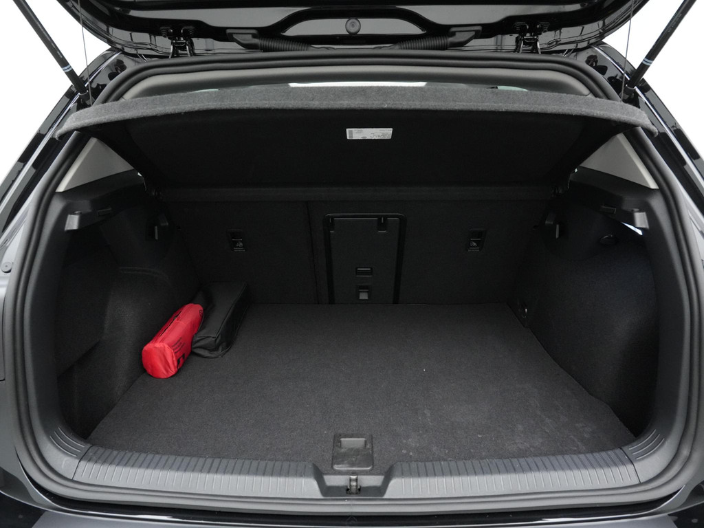 Volkswagen Golf (HXN46G) met abonnement
