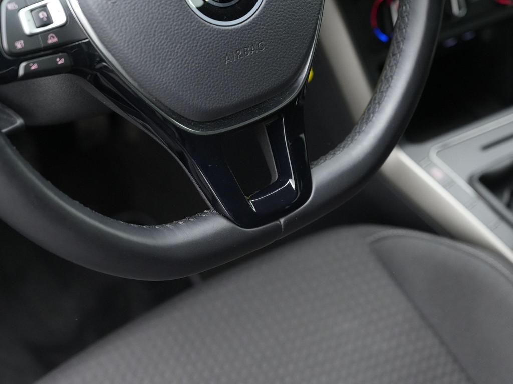 Volkswagen Polo (L349SN) met abonnement
