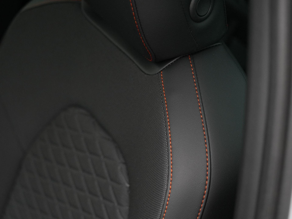 Seat Leon Sportstourer (GGS16R) met abonnement