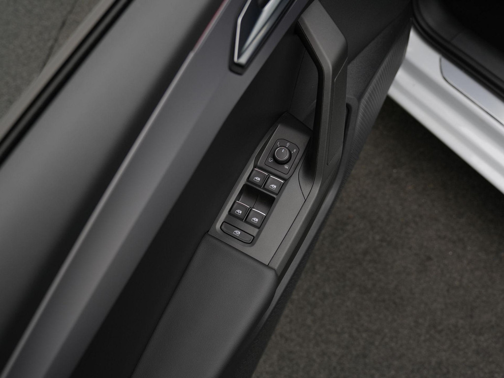 Seat Leon Sportstourer (GGS16R) met abonnement