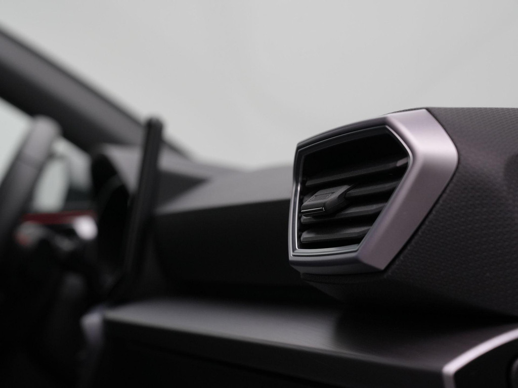 Seat Leon Sportstourer (GGS16R) met abonnement