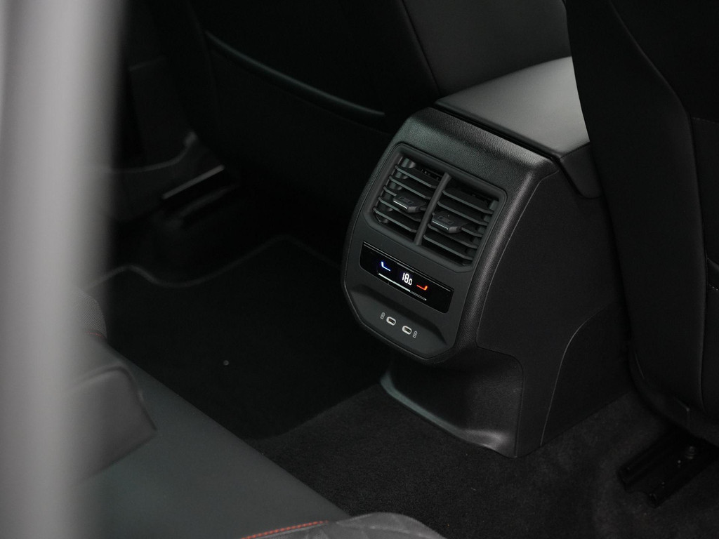 Seat Leon Sportstourer (GGS16R) met abonnement