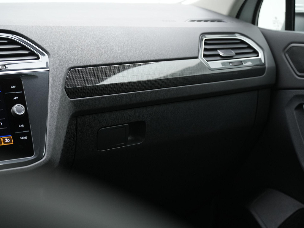 Volkswagen Tiguan (KJX97K) met abonnement